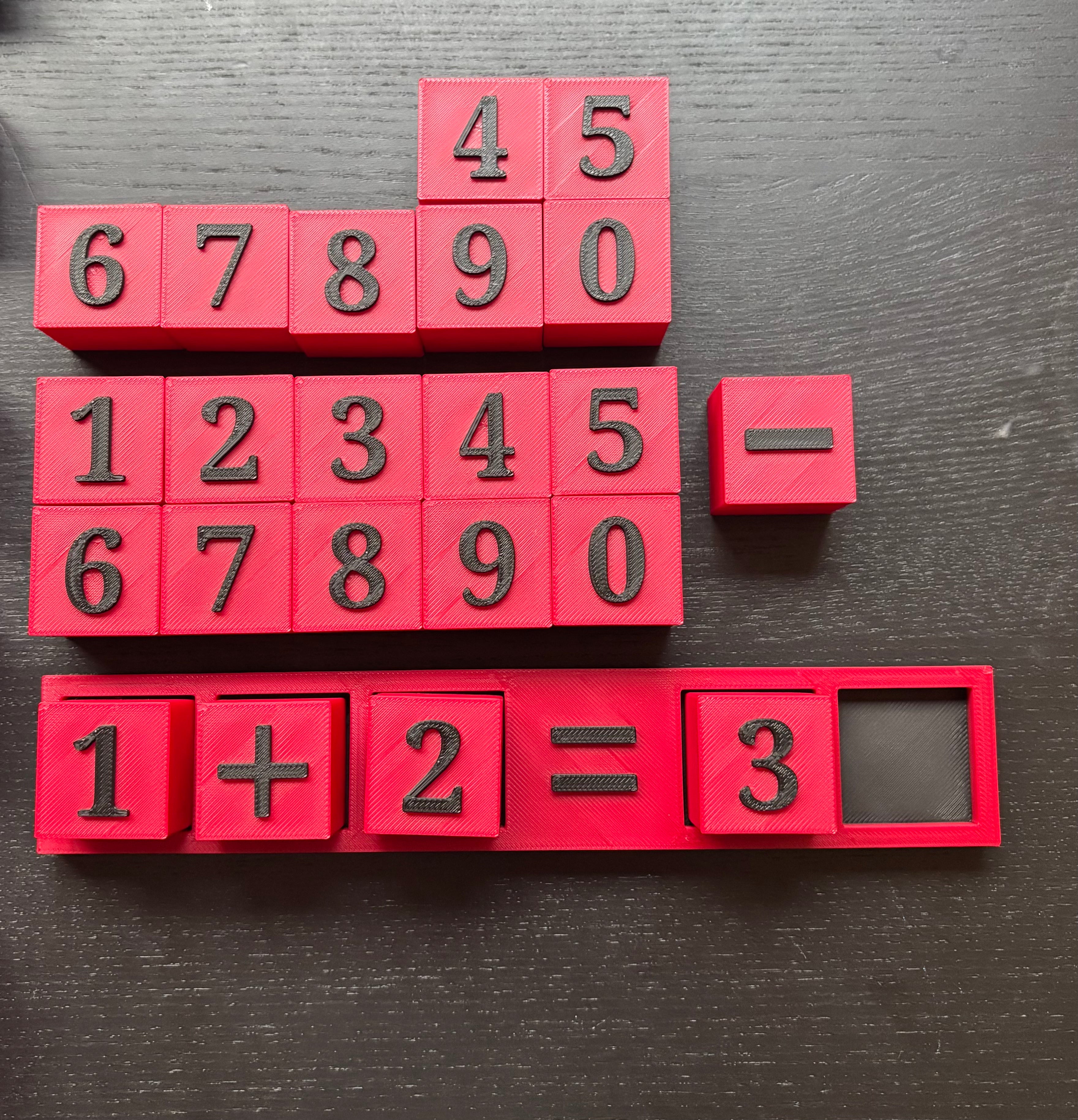 3D geprinte rekenset met cijferblokken